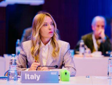 Carburanti, Meloni “Pronti a intervenire di nuovo con accise mobili”