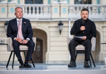 Guerra in Ucraina, in corso a Oslo l’incontro tra Zelensky e Witkoff